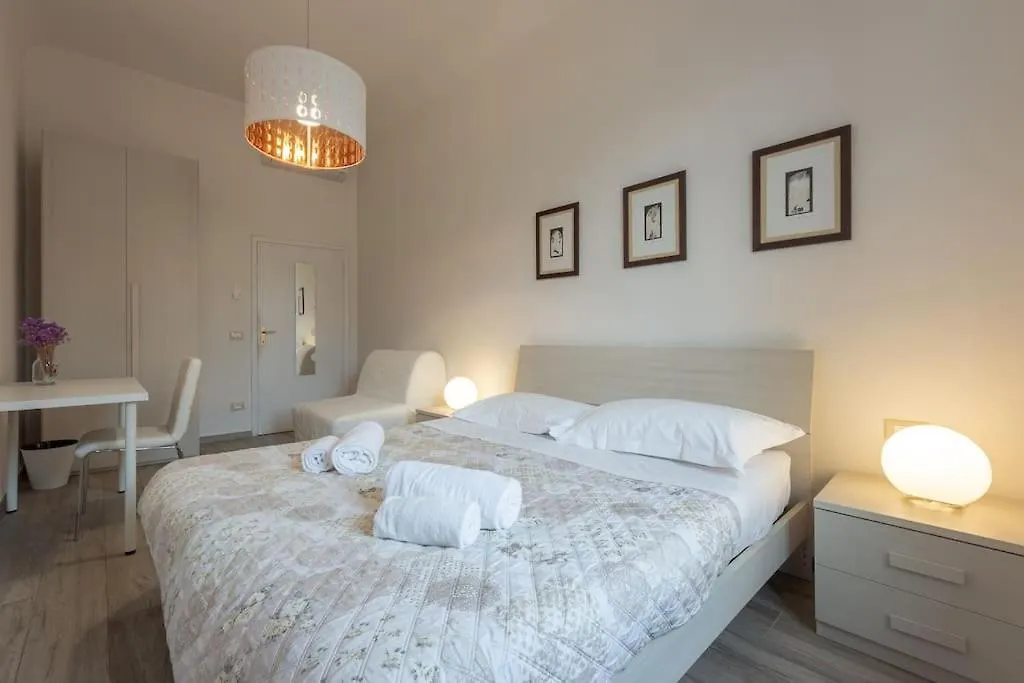 San Remigio 4 Bedrooms Apartment 佛罗伦萨