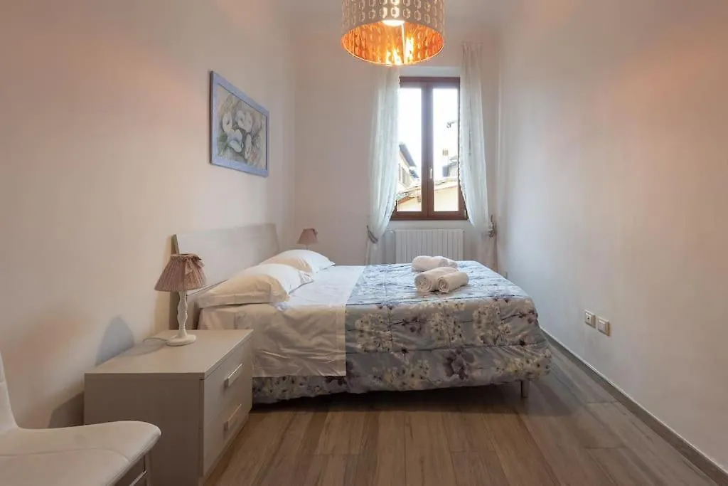 San Remigio 4 Bedrooms Apartment Florencie 0*,